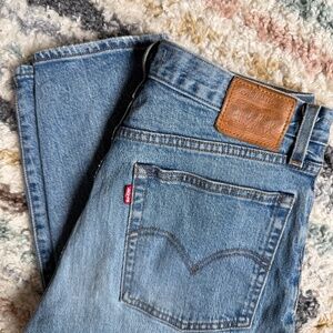 Levi's® Premium Wedgie Fit Ankle